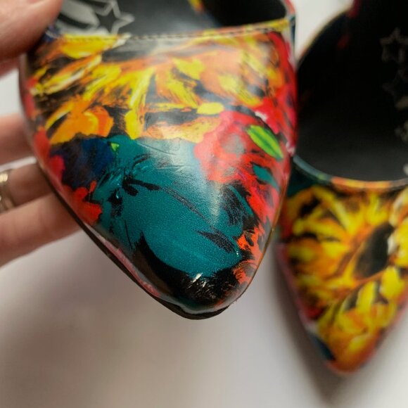 TRASH Sunflower Print High Heels | Size 8 | Bright Floral Pointed Toe Pumps - Picture 6 of 6